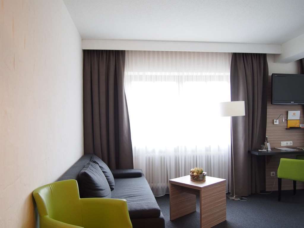 Hotel Sonnenhof ไพลน์เฟลด์ ห้อง รูปภาพ