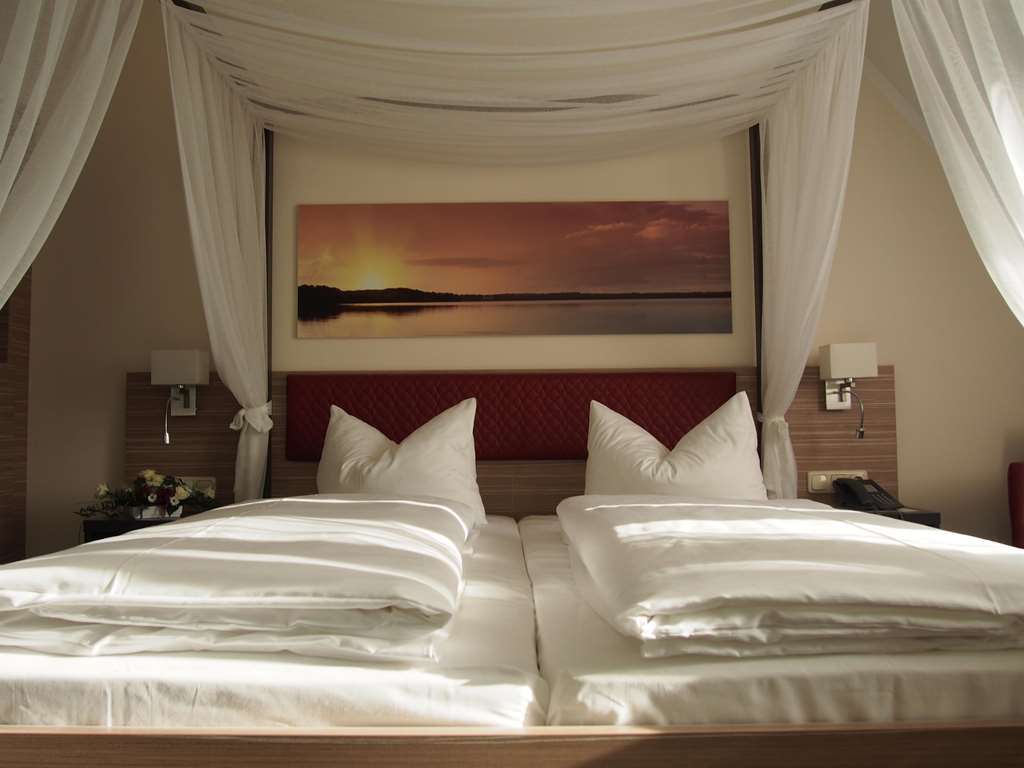 Hotel Sonnenhof ไพลน์เฟลด์ ห้อง รูปภาพ