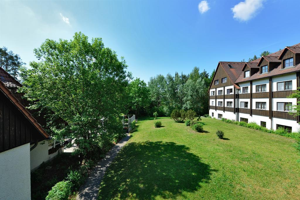 Hotel Sonnenhof ไพลน์เฟลด์ ภายนอก รูปภาพ