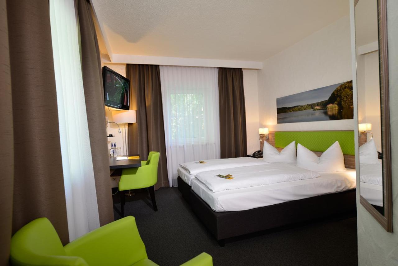 Hotel Sonnenhof ไพลน์เฟลด์ ภายนอก รูปภาพ